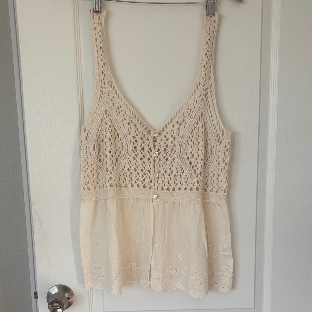 Elegant Cream Lace Women’s Top